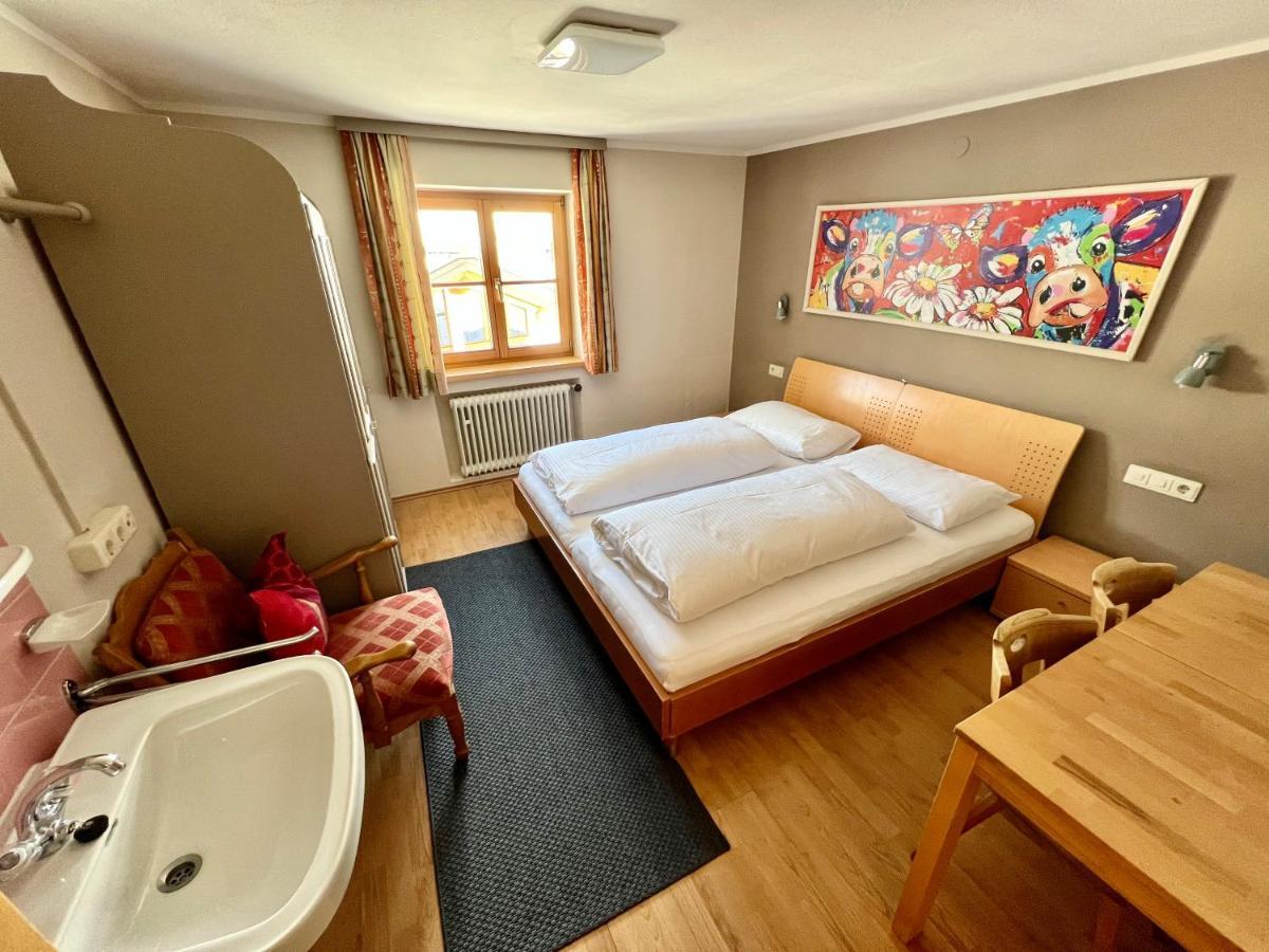 Lech Hostel エクステリア 写真