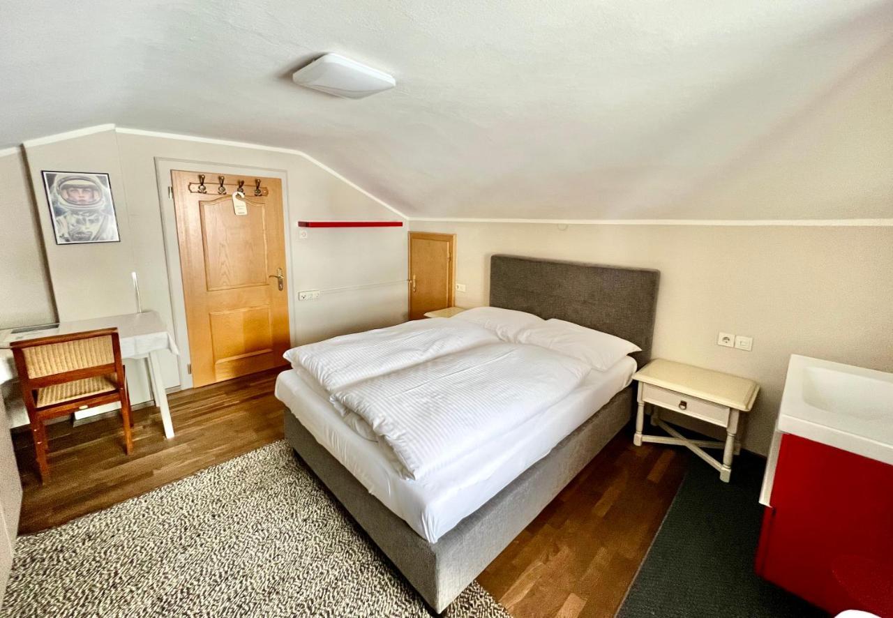Lech Hostel エクステリア 写真