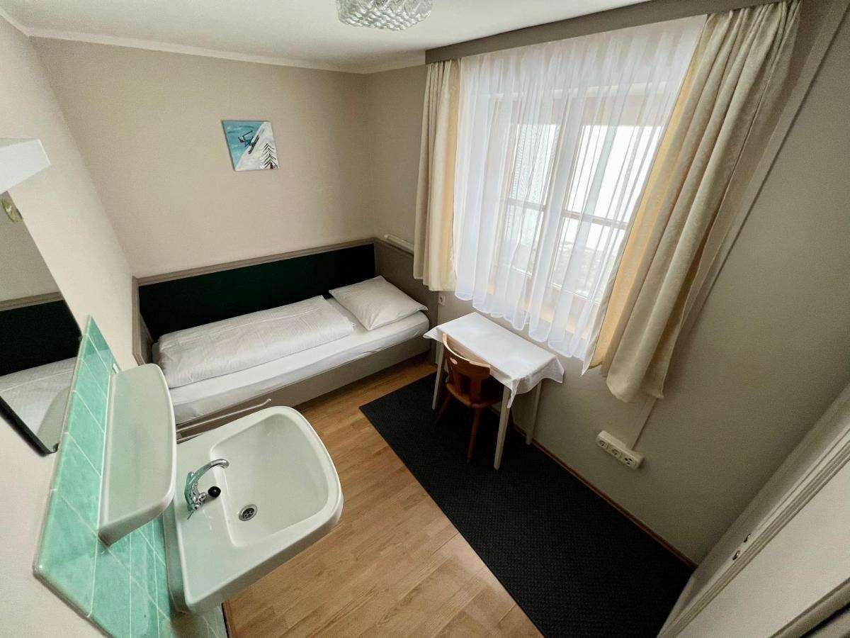 Lech Hostel エクステリア 写真
