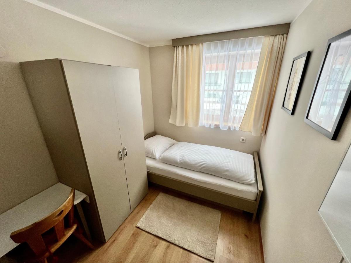 Lech Hostel エクステリア 写真